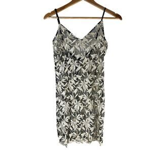 Victoria Secret Y2K Embroidered Floral Slip Chemise Nightgown Size Small